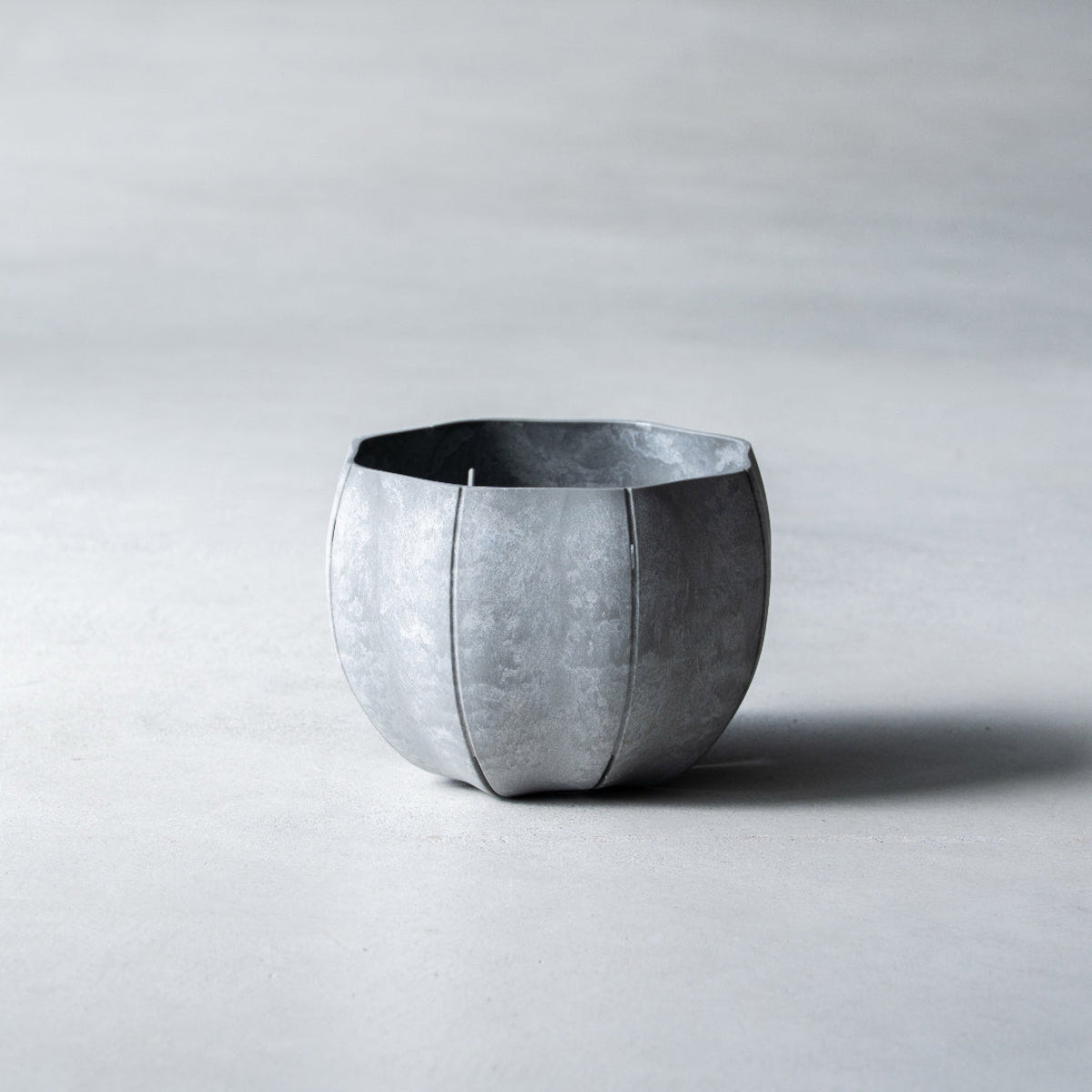 Sen Roly Pots （セン　ローリーポット　丸）