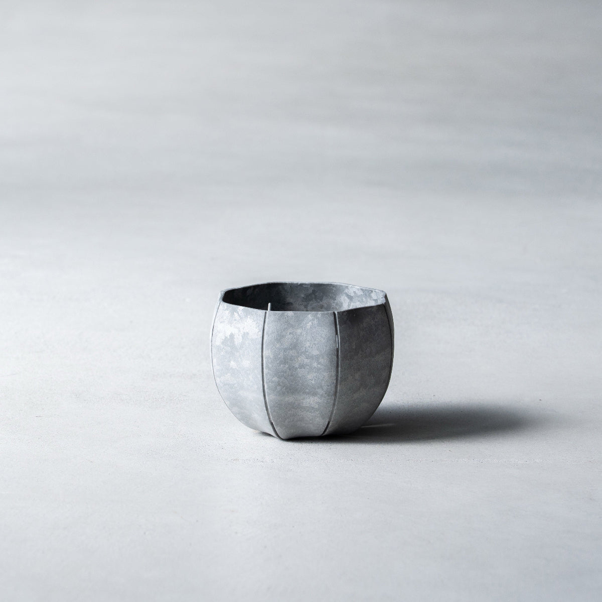 Sen Roly Pots （セン　ローリーポット　丸）